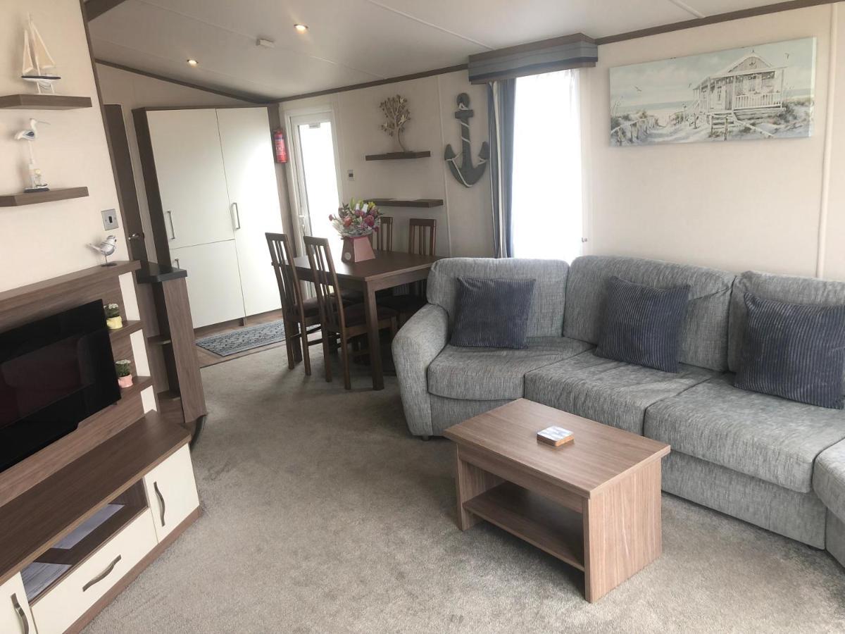 Caravan Hire Golden Sands Sea Front Kinmel Bay Exteriér fotografie